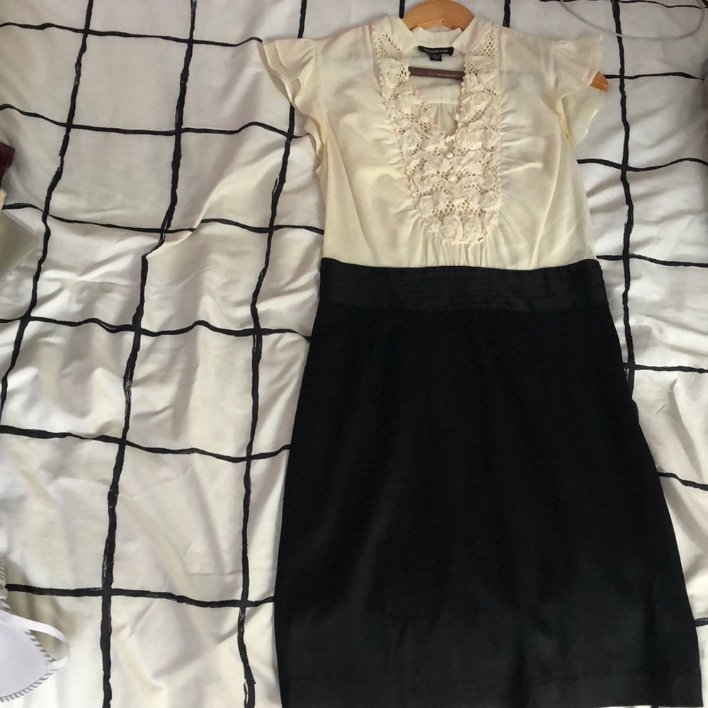 Women’s dress